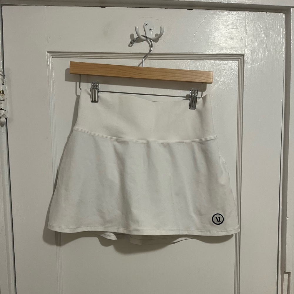 Vuori Volley Skirt White Size Small